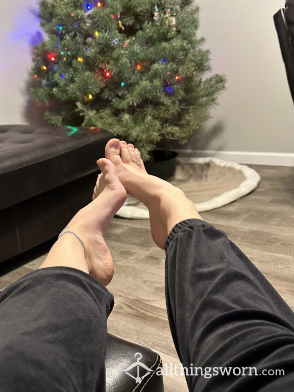 Feet Pictures