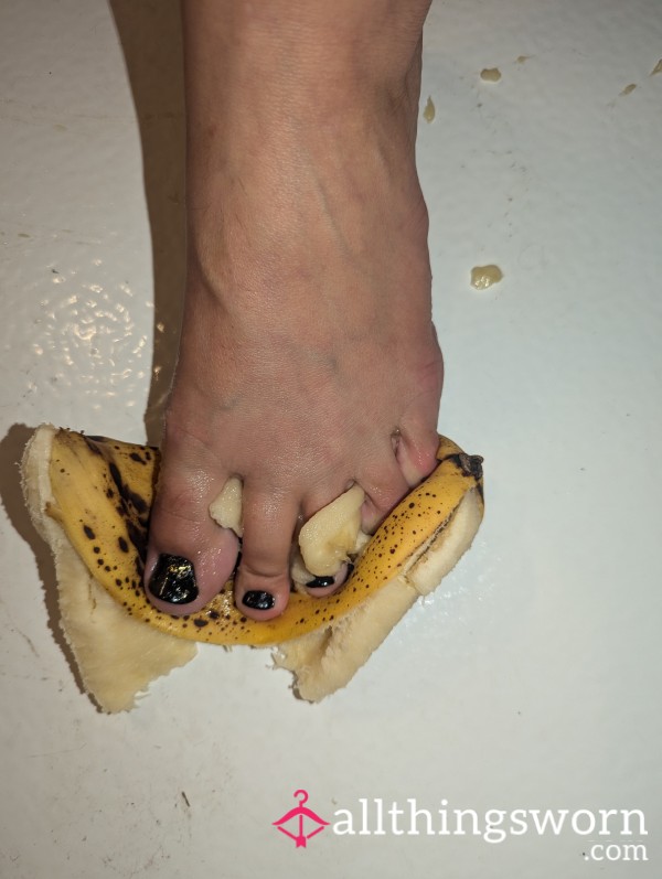 Feet Stomp Banana