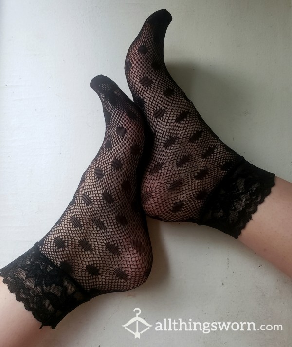 Fishnet W/ Lace & Dots Ankle Socks💕