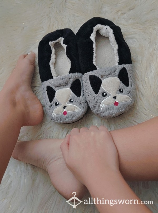 Used Flat Cute Slippers