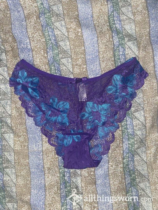 Flor*l Blue And Purple Lace Cheeksters