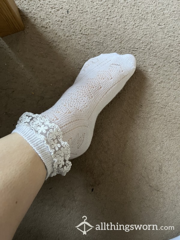 Frilly School Socks