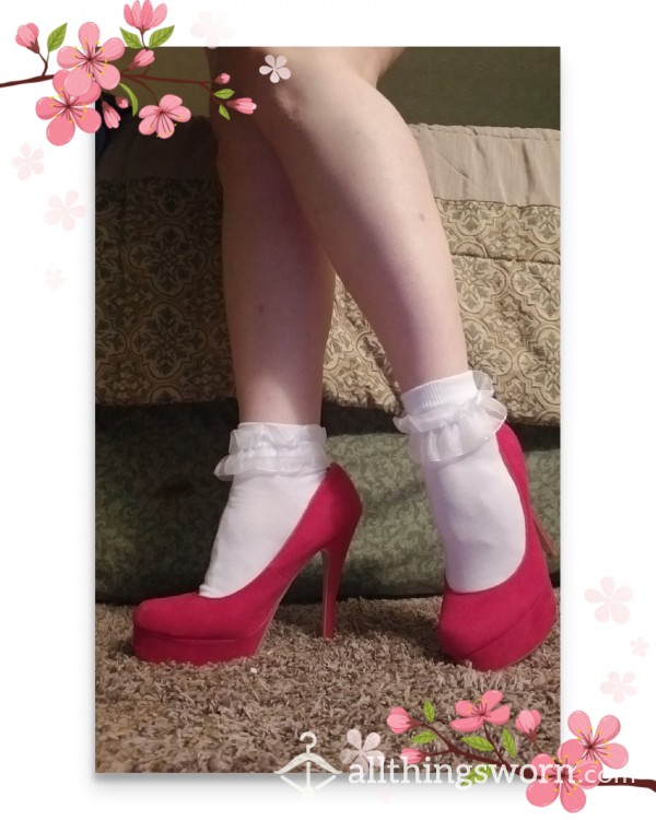 Frilly White Socks