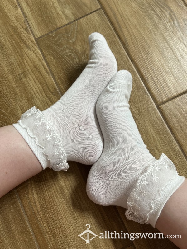 Frilly White Socks