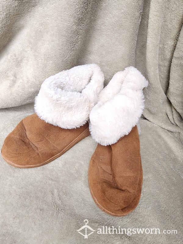 Fuzzy Brown Slipper Boots