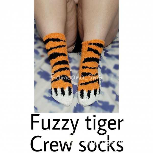 Fuzzy Tiger Crew Socks