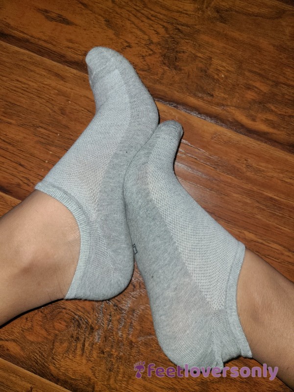 Gray Ankle Socks