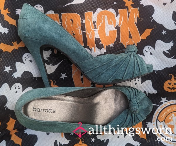 Green Suede Heels - Size 6