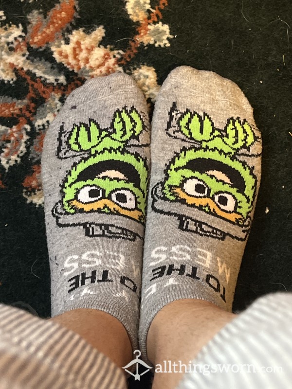 Grey Ankle Socks With Oscar The Grouch