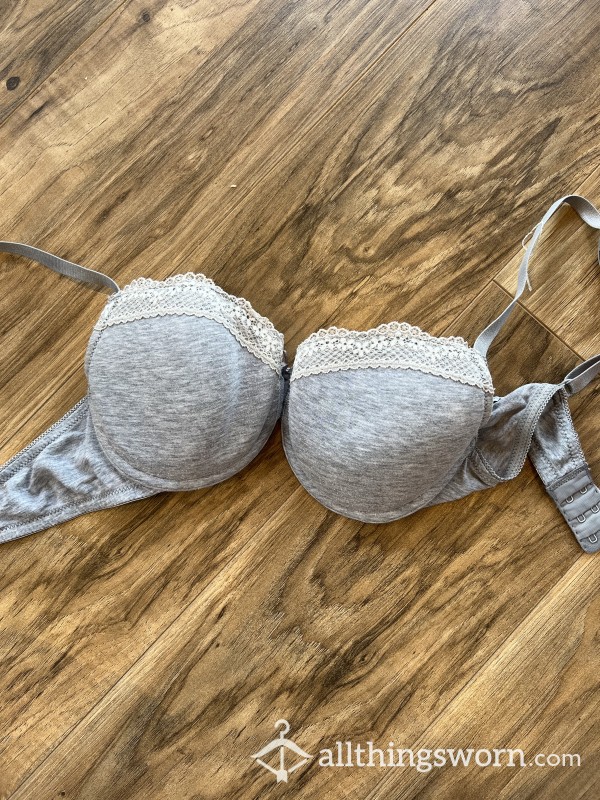 Unwashed Grey Cotton Bra With White Frills Xx