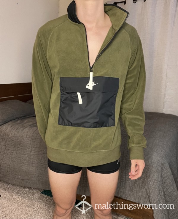 GYM SWEATSHIRT USED (NIKE) From A College Jock Twink Worn For 1 WEEK STRAIGHT (Green)