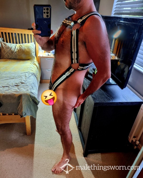 Harness (with Attached C*ckring) 😈⛓️