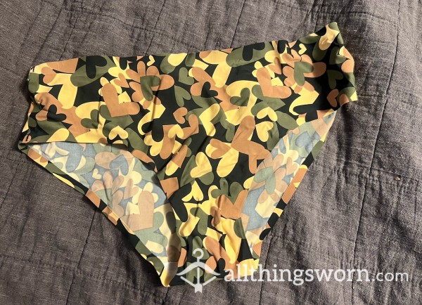 Heart Camo Pantied