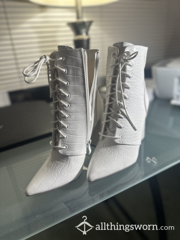 High Heel White Snake-skin Boots