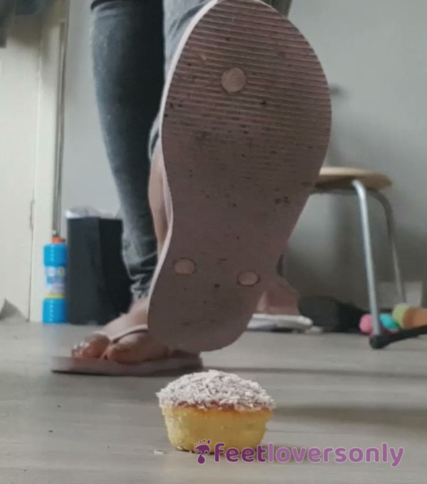 If This Cupcake Was Your C*ck And Balls Clip