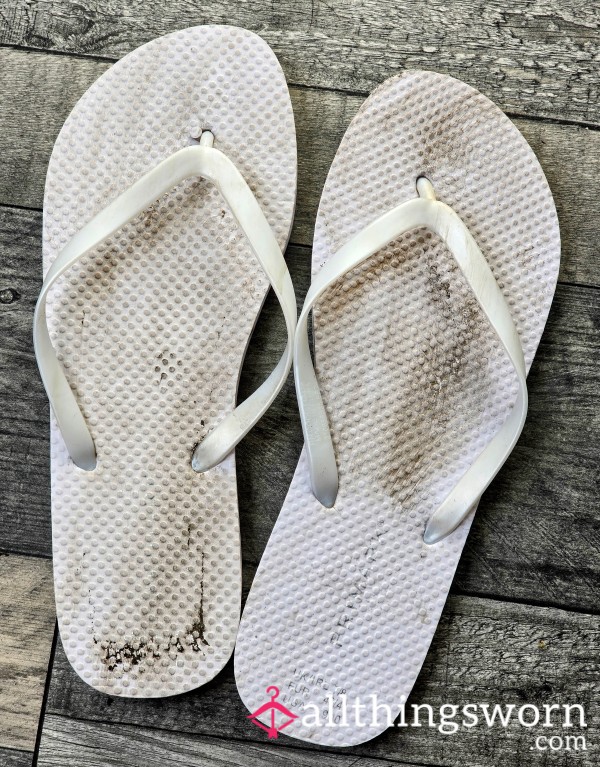 Ladies Extremely Well Worn White Flip Flops For You Foot Fet**h Lovers...