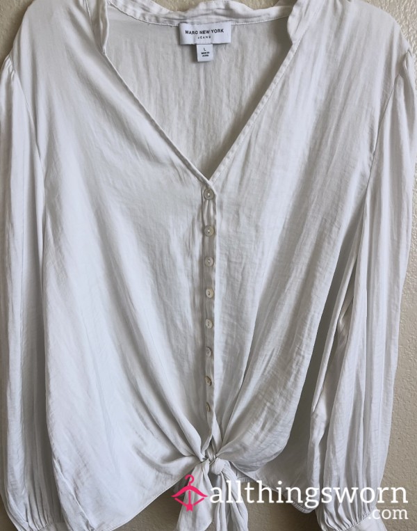 Large Worn White Long Sleeve Top