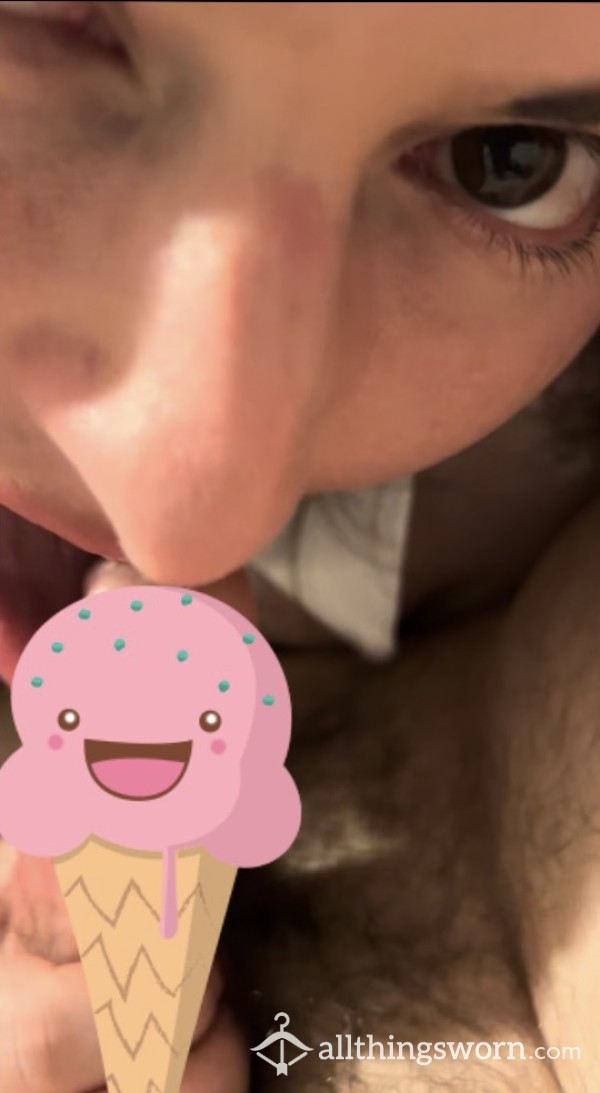 LICKING AND SUCKING C*ck PICS