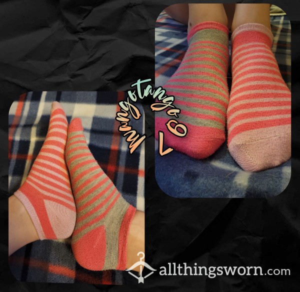 💗Mismatched Pink Striped Ankle Socks💗