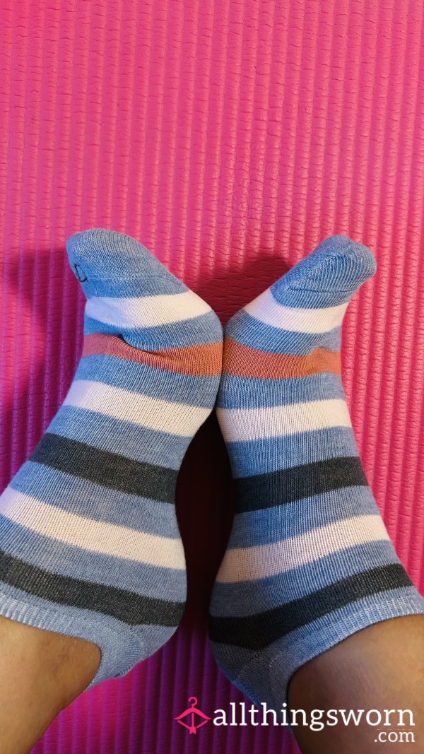 Multicolor Striped Invisible Socks + Video Where I Wear It