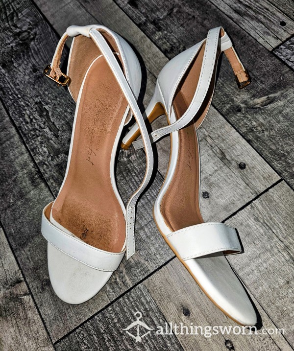 Ladies Extremely Well Worn White Summer Shoes For You Foot Fet**h Lovers - UK 5