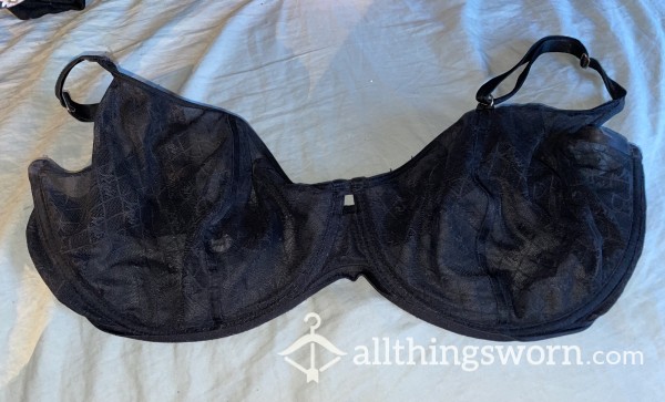 The Most Well Loved S**y 38G Black Plunge Bra