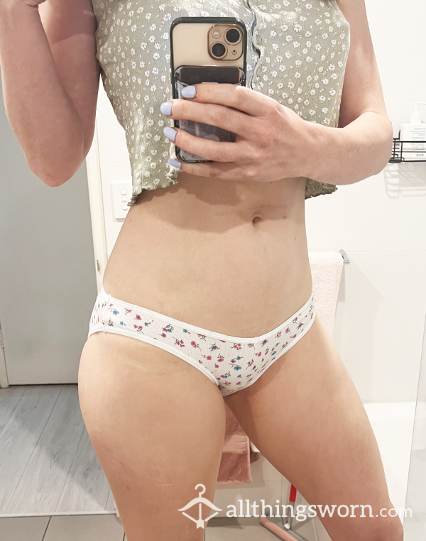 My Flowery White Ribbed Panties