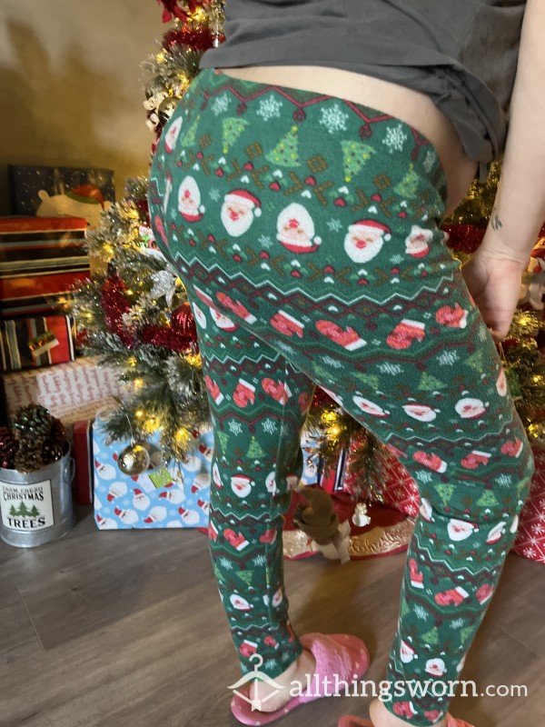 My Oldest Favorite Christmas Leggings