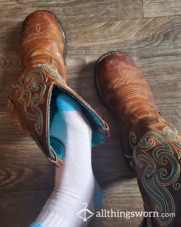 My Well Loved Barn And Work Boots.  Ariat Cowgirl Boots