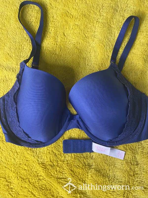 Navy Blue Victoria Secret Bra-34D