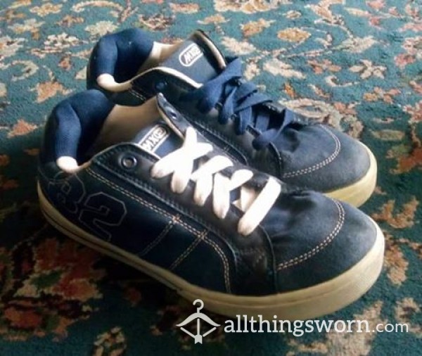 Navy Smelly Trainers, Well Gym Worn, Size 5, Sweaty