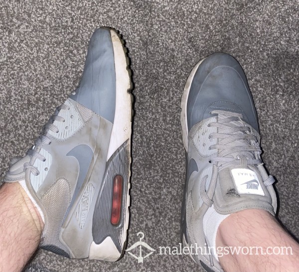 (SALE - £13 Off) Nike Air Max 90 Grey Trainers Size UK10