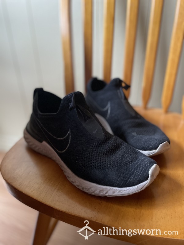 Nike Nursing Shoes