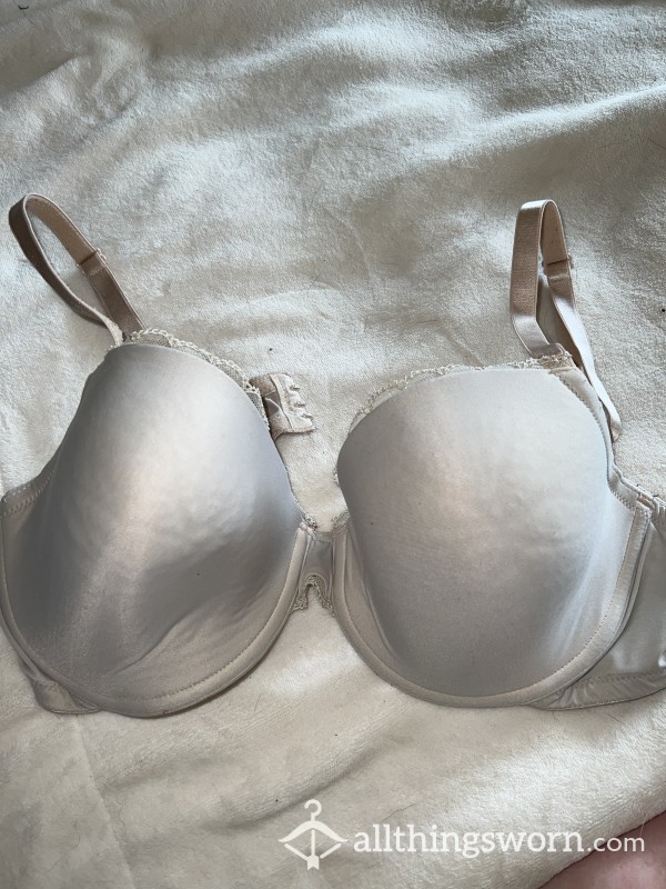 Old Nude Padded Bra