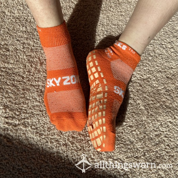 Old Skyzone Slippy Socks