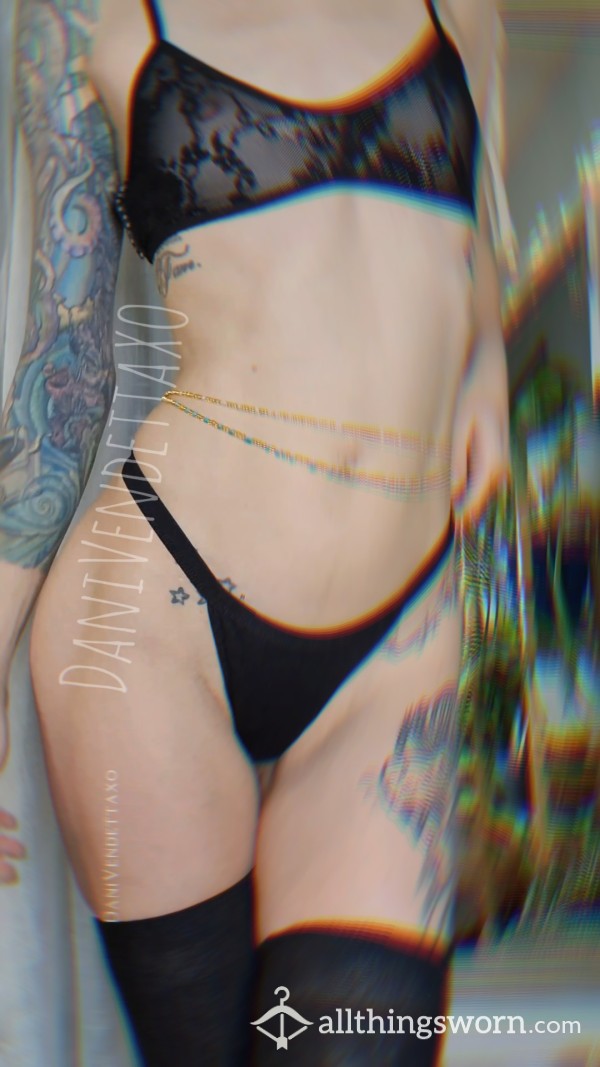 Panty Tease & Body Wiggle