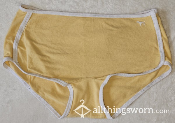 Pastel-yellow Boyfriend-cut Panty