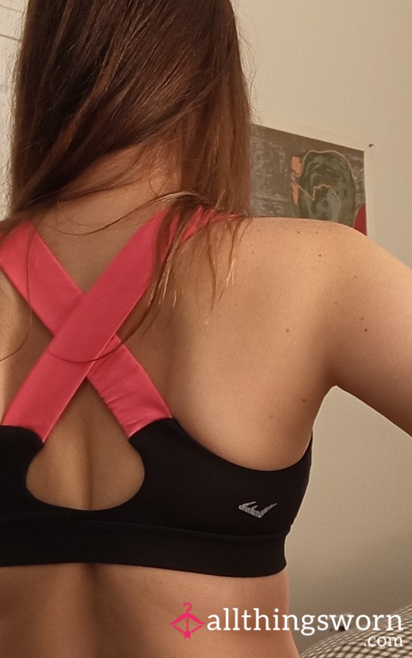 Patterned Cross-back Sports Bra