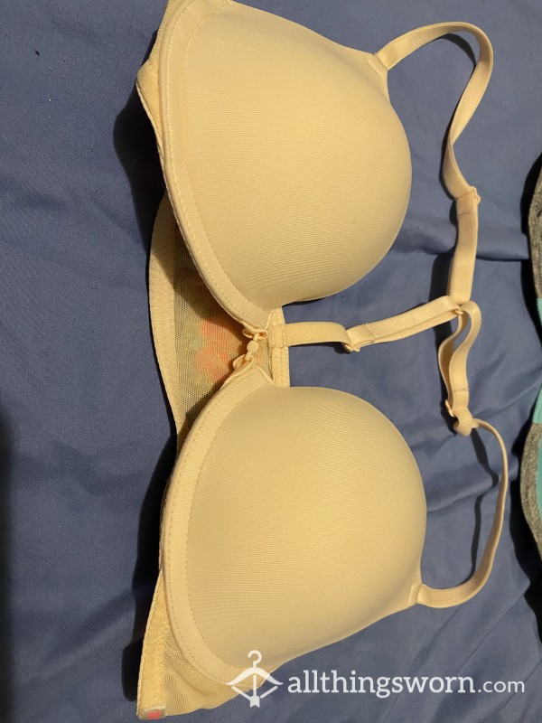 Peach PINK Brand Bra 32C