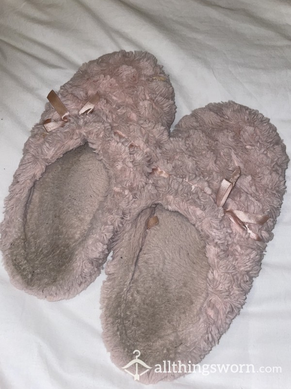 Pink Fluffy Slippers