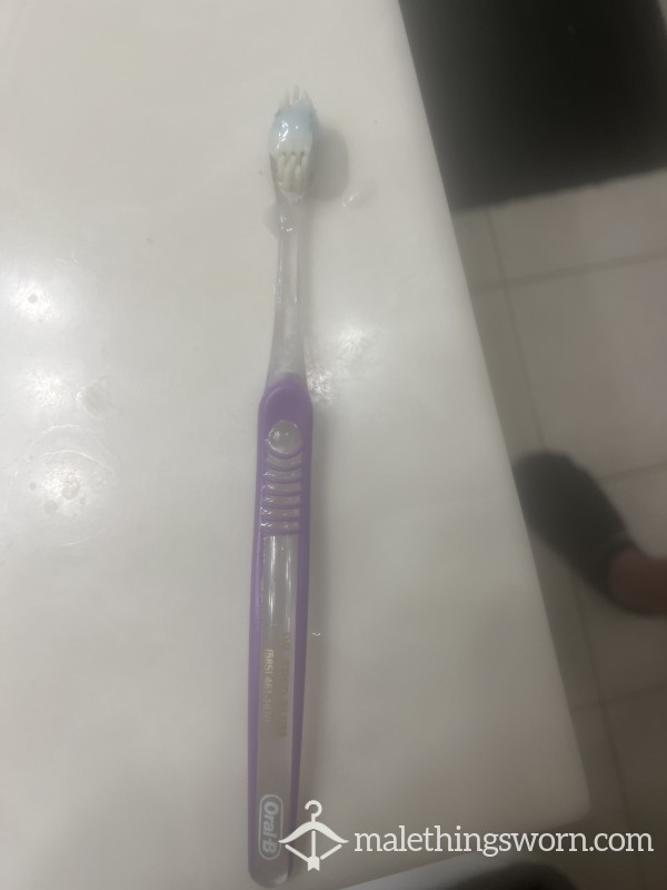 Pi*s And C*med On Heavily Used Tooth Brush