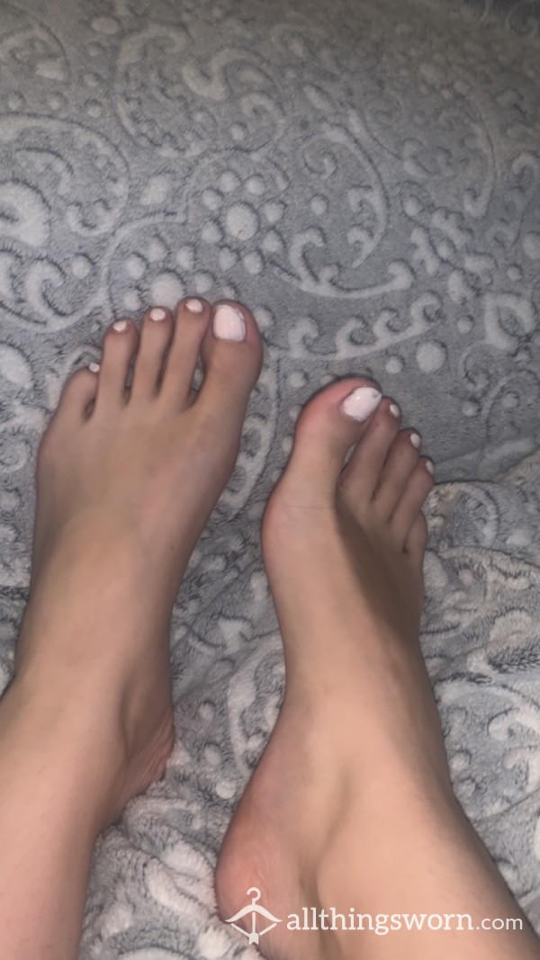 Pretty Little Feet