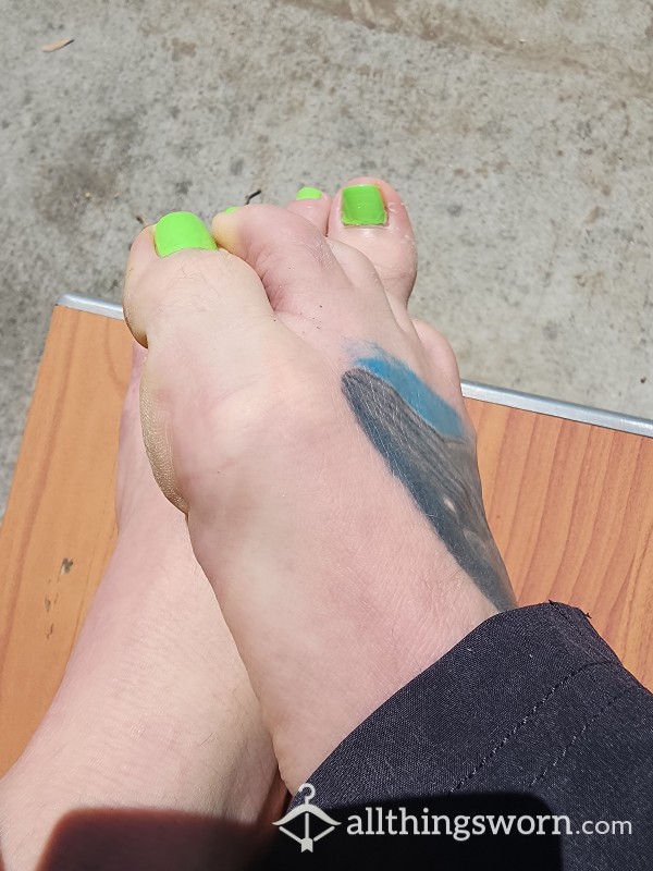 Pretty Little Feet