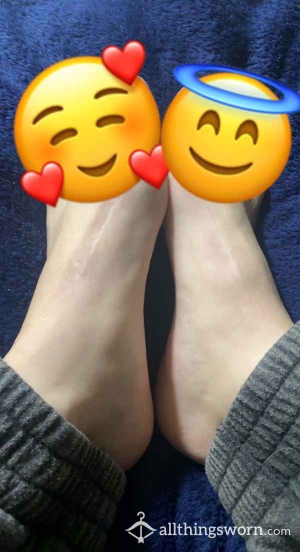 Fabulous Feet Pics👣💜