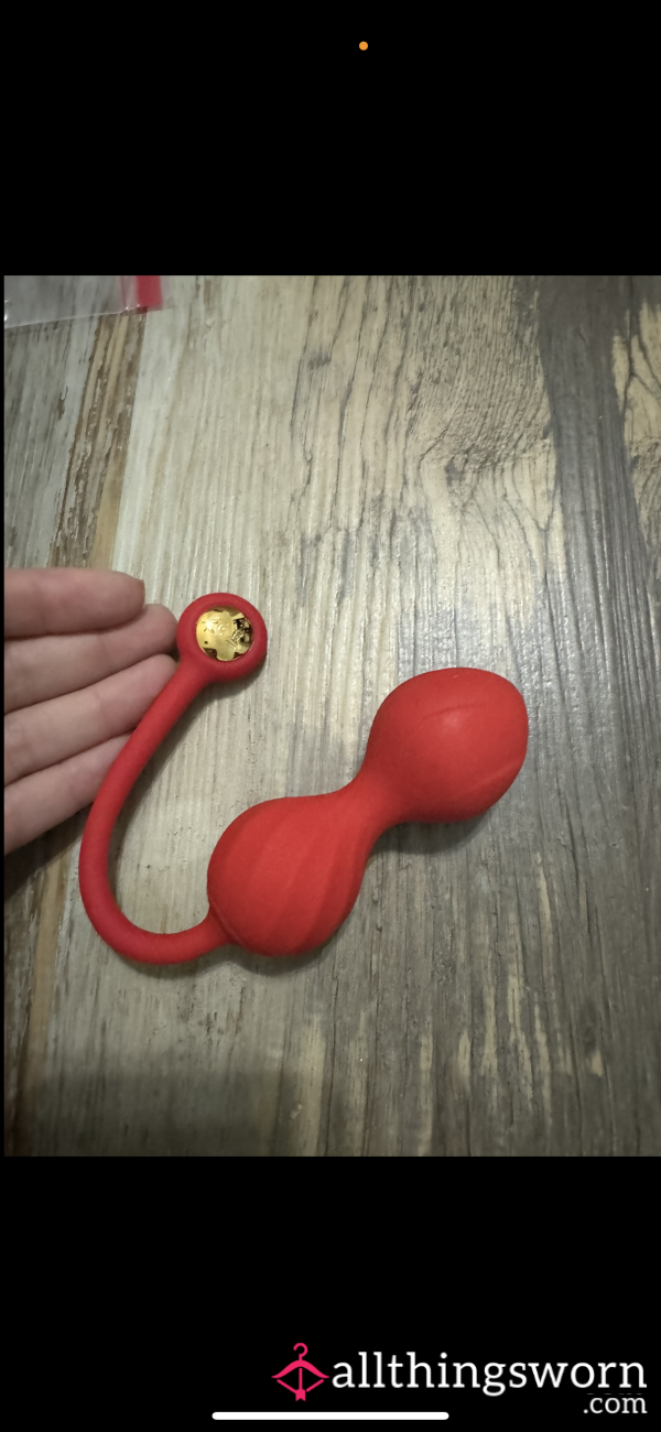 Red A**l Vibrator