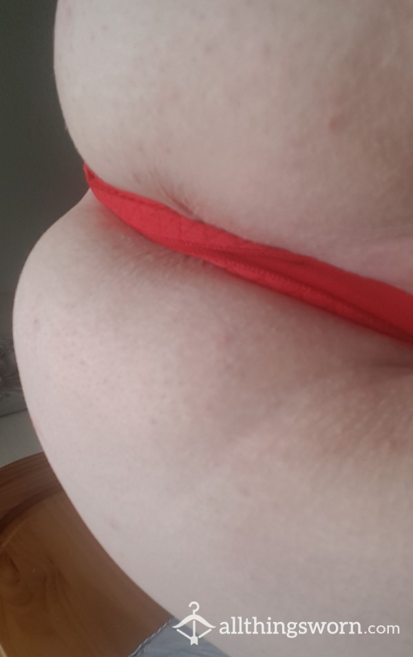 Red Thong / String