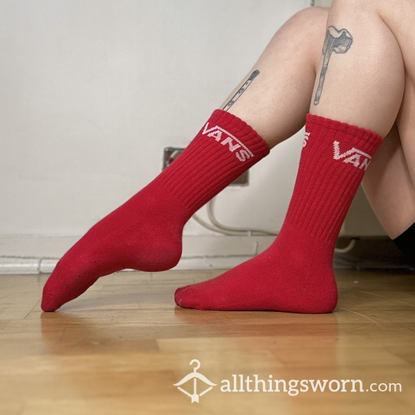 RED VANS SOCKS