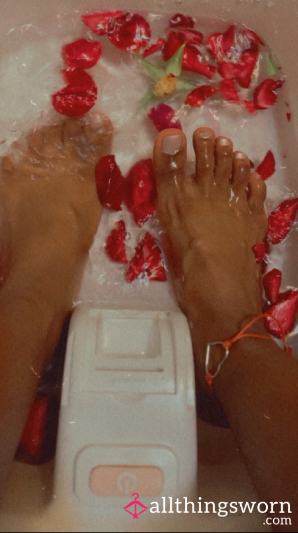 Rosy Foot Bath Splash