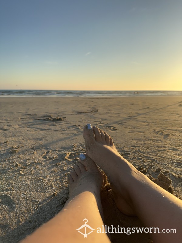 Sandy Toes