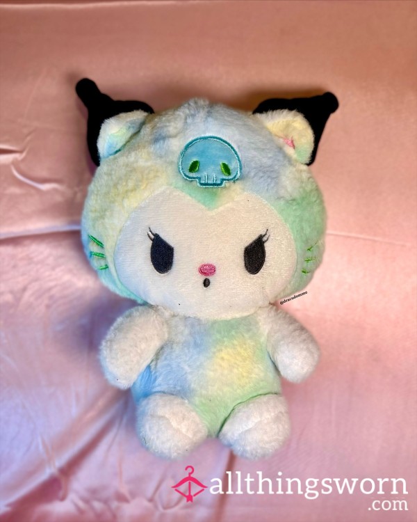 Sanrio Hello Kitty Plush (small)